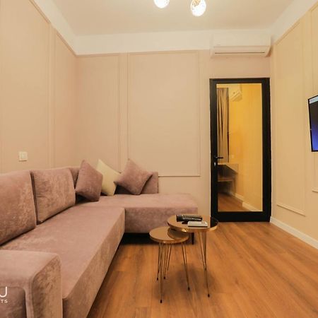 Miku Apartment - Perfect 1Bedroom At Komuna E Parisit Тирана Екстериор снимка