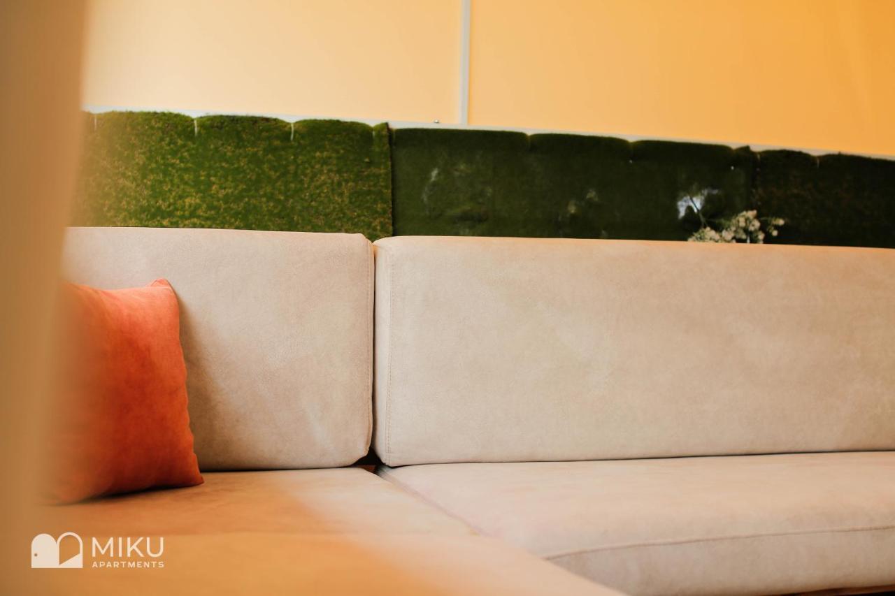 Miku Apartment - Perfect 1Bedroom At Komuna E Parisit Тирана Екстериор снимка