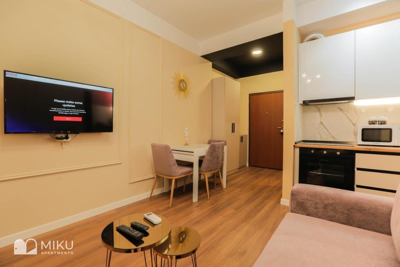 Miku Apartment - Perfect 1Bedroom At Komuna E Parisit Тирана Екстериор снимка