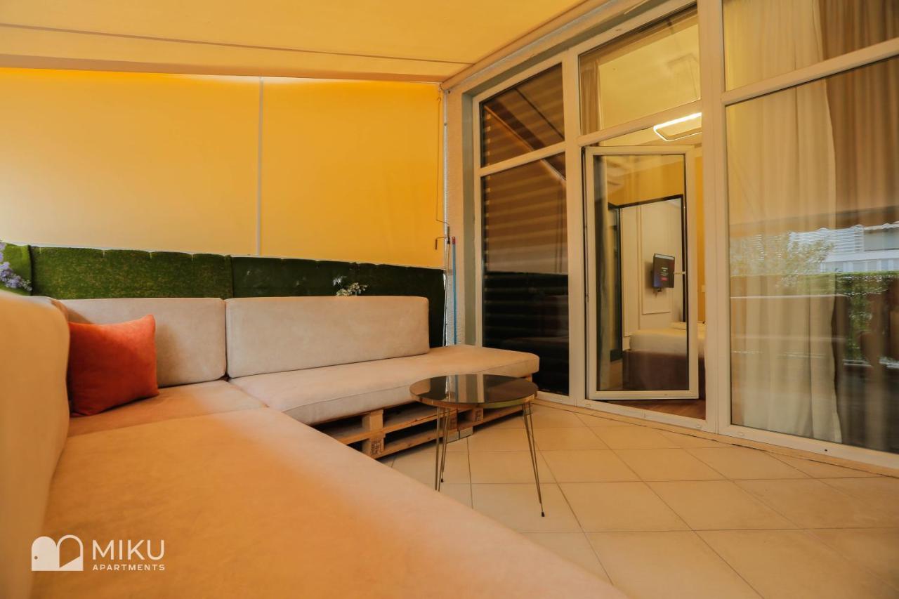 Miku Apartment - Perfect 1Bedroom At Komuna E Parisit Тирана Екстериор снимка